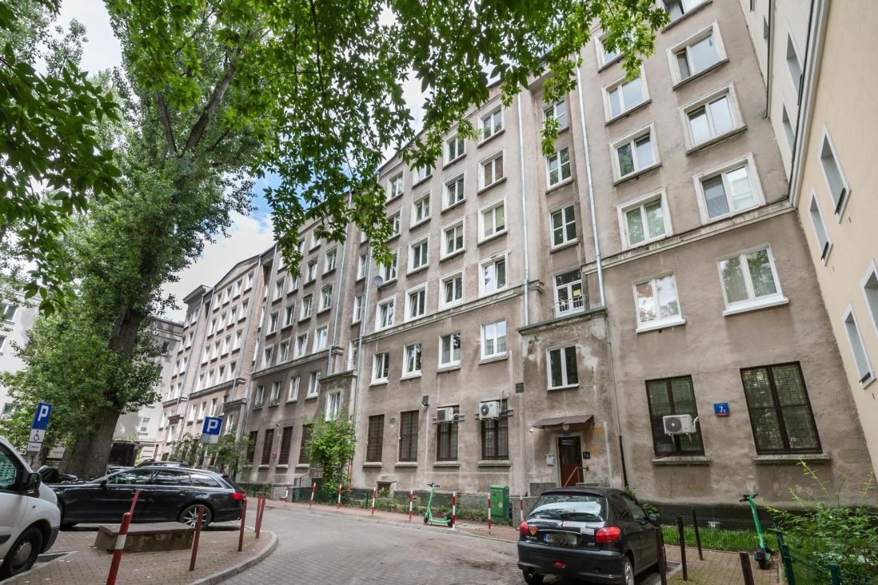 Downtown Antique Apartment Varsavia Esterno foto